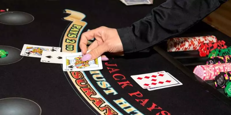 Cách chơi blackjack đơn giản cho người mới bạn nên áp dụng 